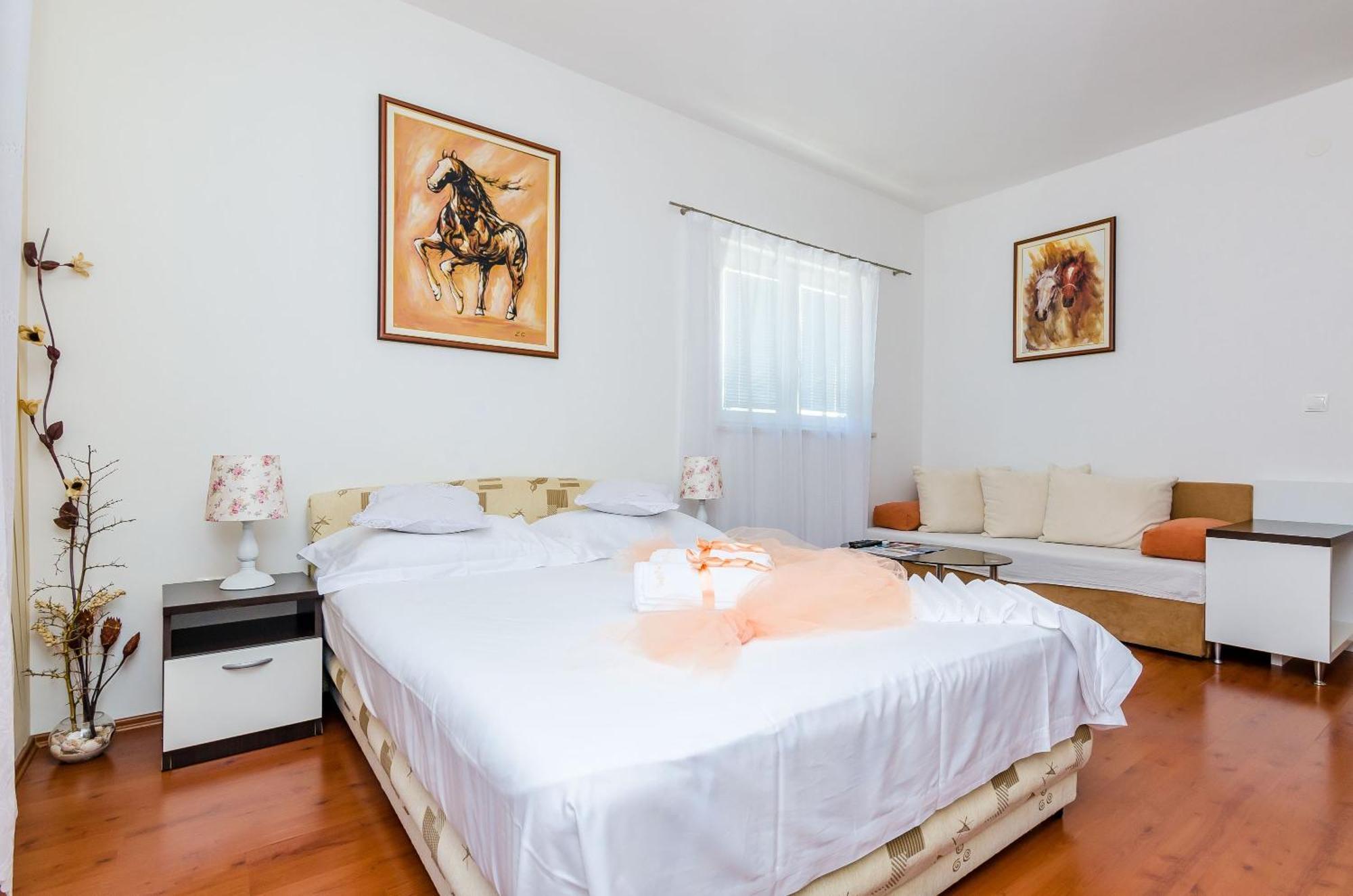 Aura - Adult Only Apartment