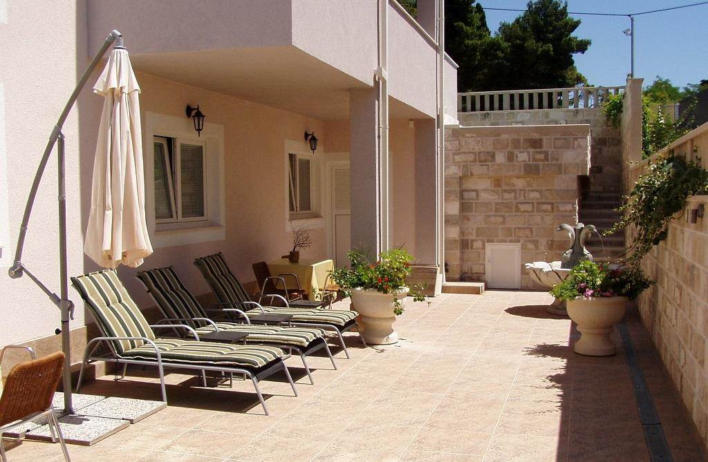 Aura - Adult Only Apartment